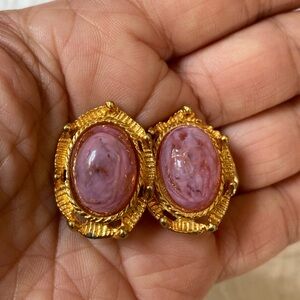 Pink Foiled Glass Vintage Clip on Earrings‎